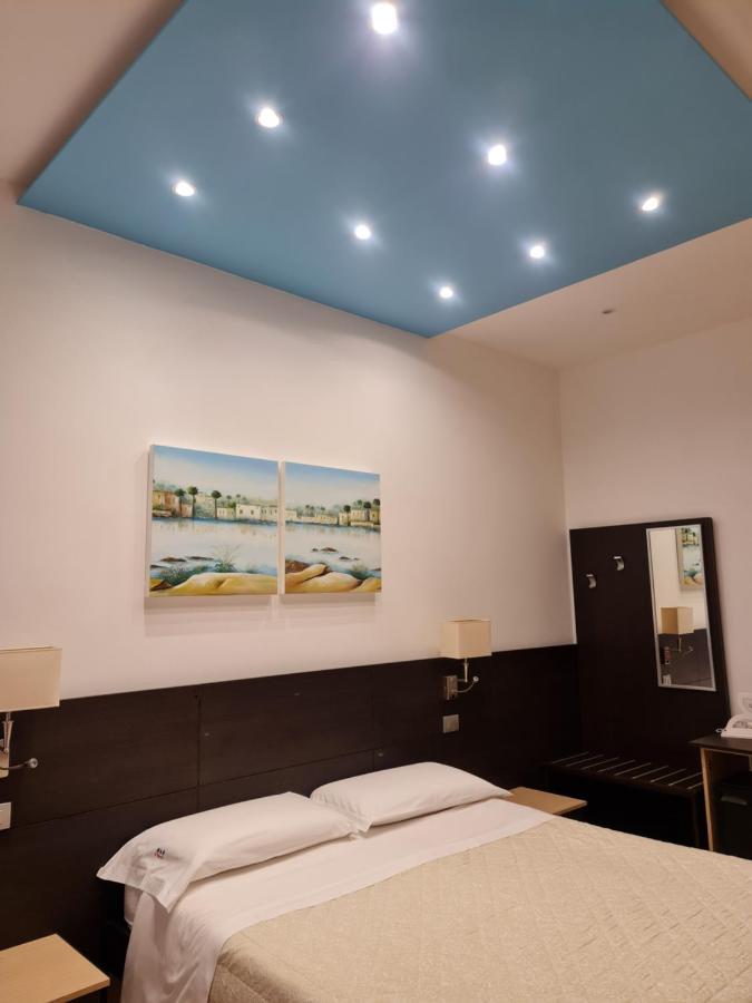 Il Vascello Hotell Porto Cesareo Eksteriør bilde