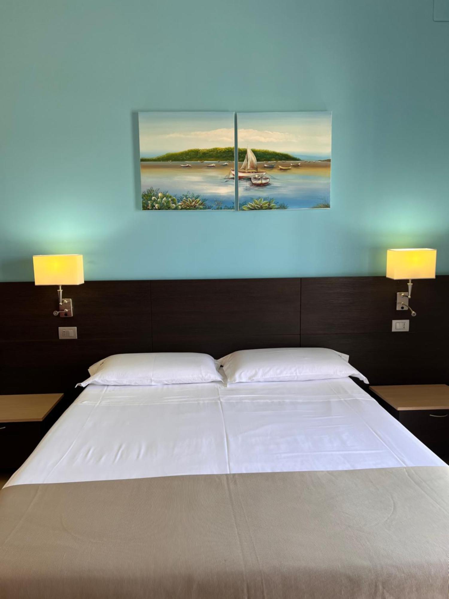 Il Vascello Hotell Porto Cesareo Eksteriør bilde